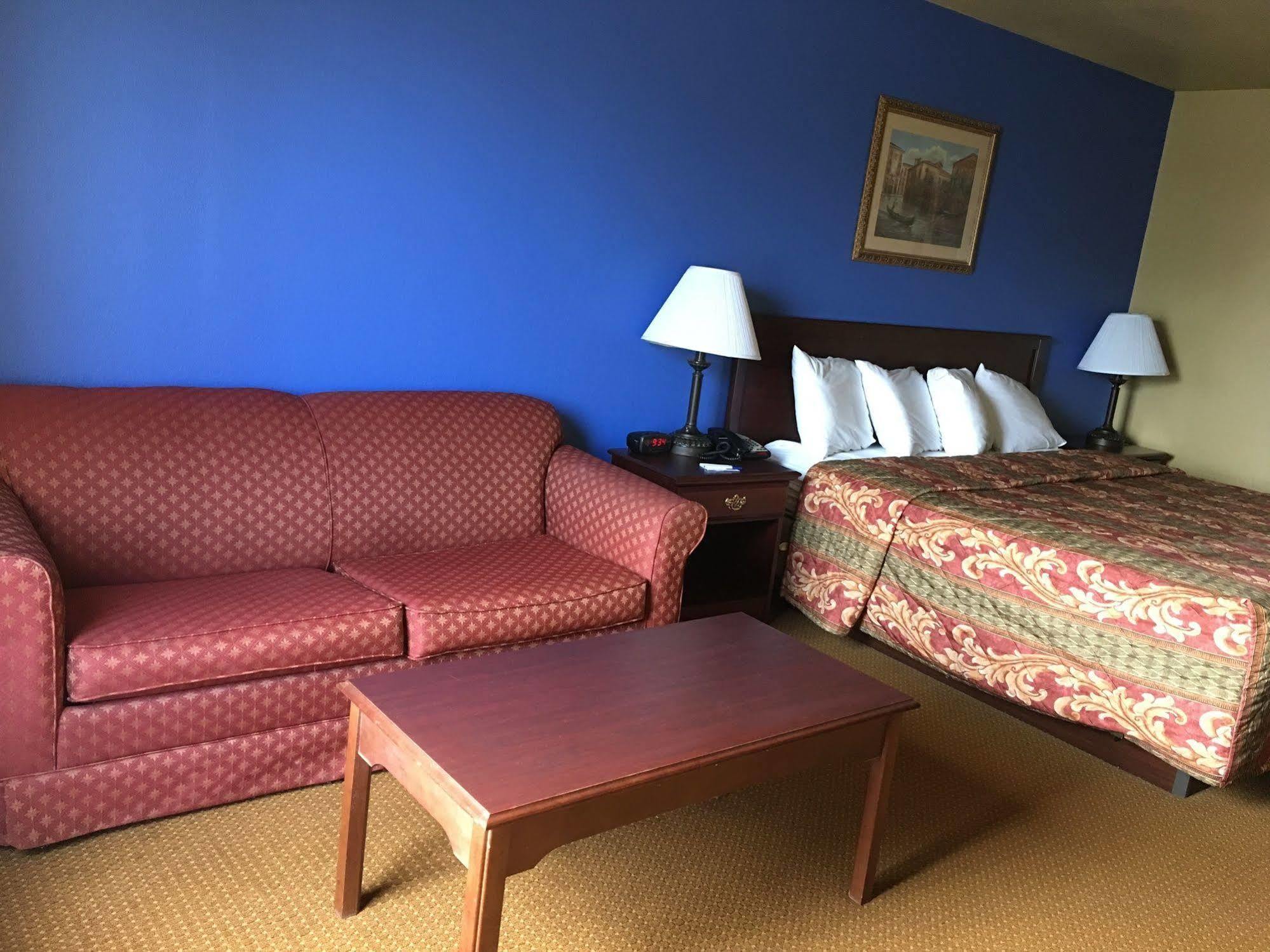 Econo Lodge Inn & Suites Greenbrier エクステリア 写真