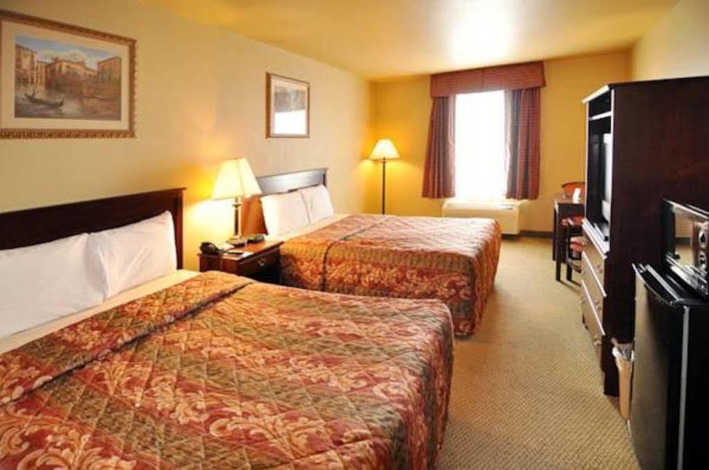 Econo Lodge Inn & Suites Greenbrier エクステリア 写真